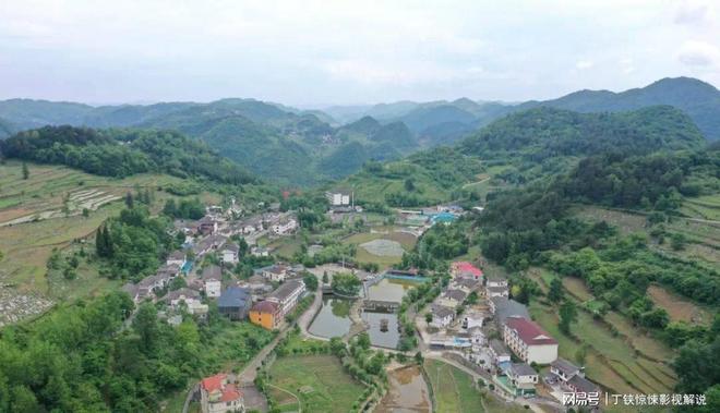 28歲四川小伙失蹤32年拋妻棄子前往新疆種地。(圖8)
