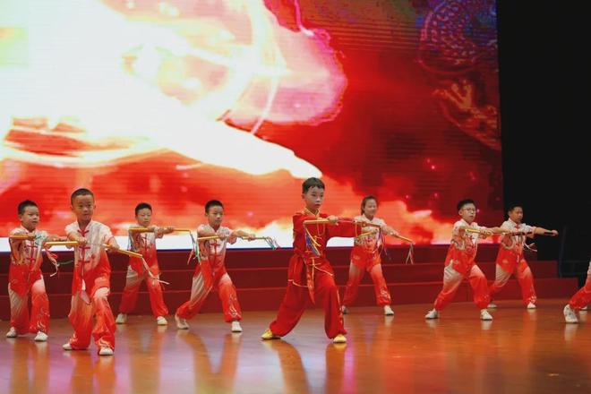 信陽市第九小學(xué)2025年家長成長學(xué)院開學(xué)典禮(圖5)